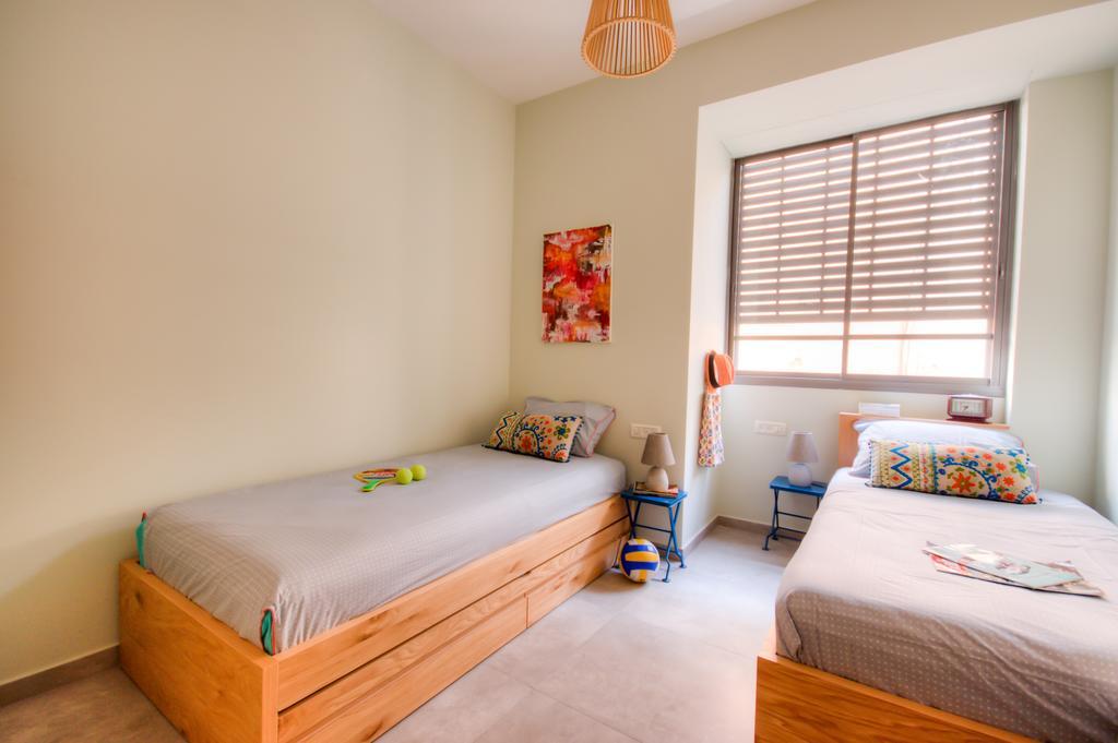 Ben Gurion 83 Apartment Тел Авив Екстериор снимка
