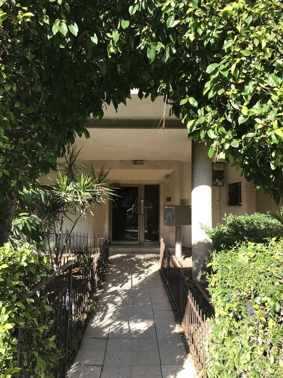 Ben Gurion 83 Apartment Тел Авив Екстериор снимка